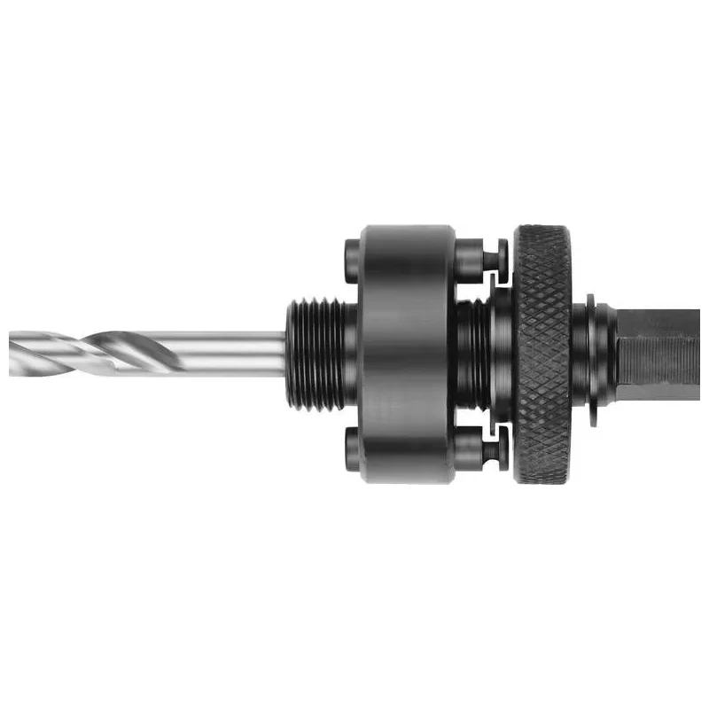 derzhavka-c-zhestkimi-shtiftami-i-prizhimnoi-muftoi-dlia-koronok