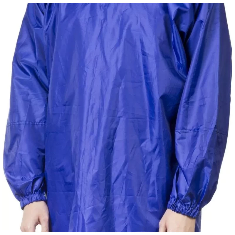plashch-dozhdevik-neilonovyi-sinii-tsvet-universalnyi
