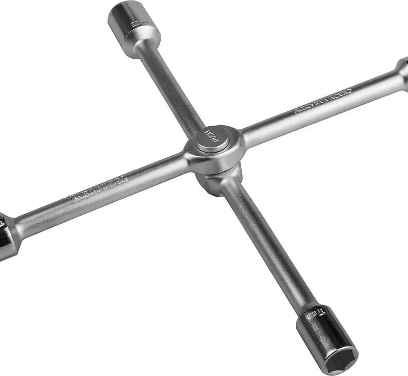 Ключ-крест  автомобильный хромированный складной,