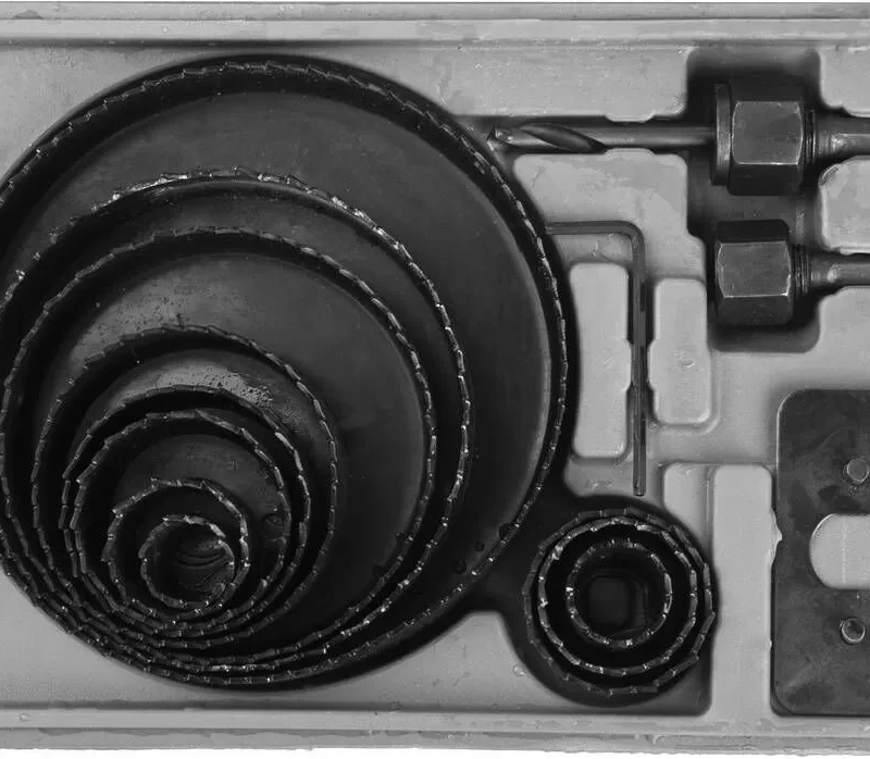 Набор коронки по дереву,