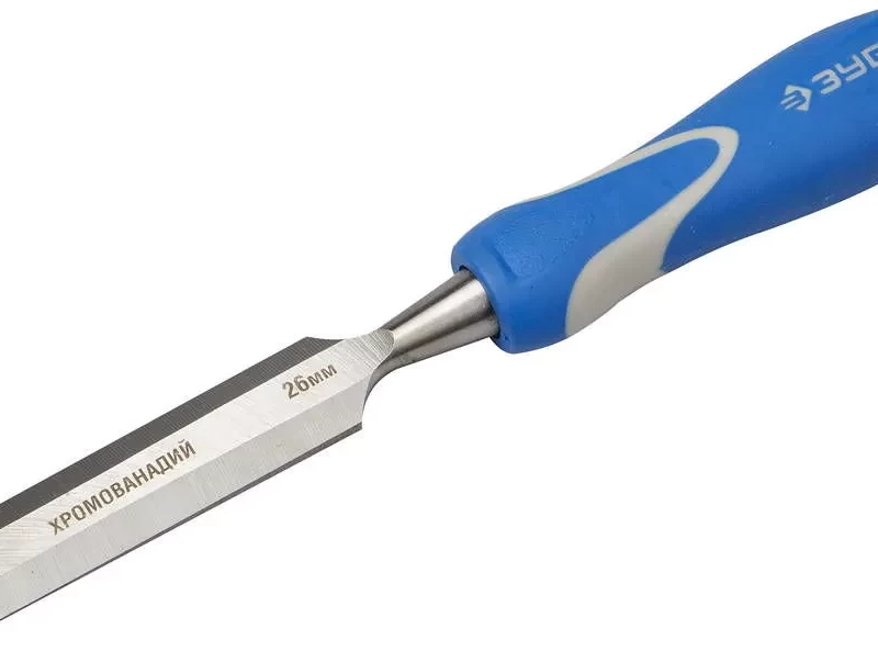 Стамеска с ударопрочной двухкомпонентной ручкой и стальным затыльником для ударных работ,